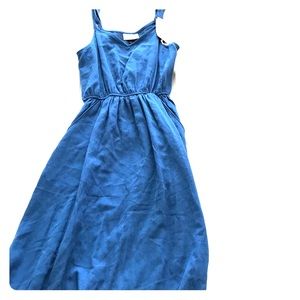 New with tags blue maxi dress with pockets